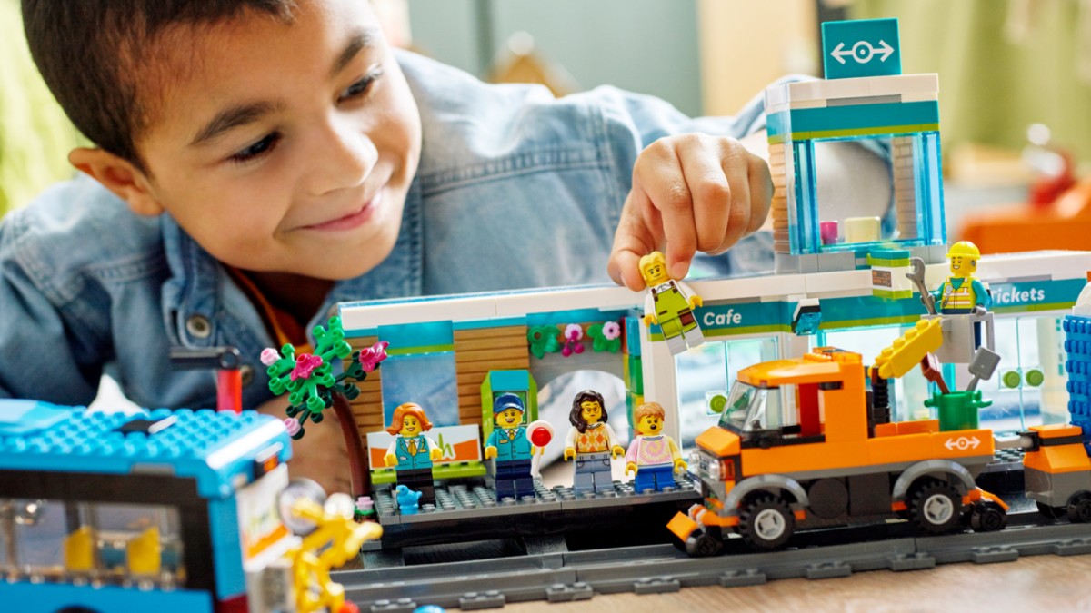 Six summer 2022 LEGO sets you might have overlooked