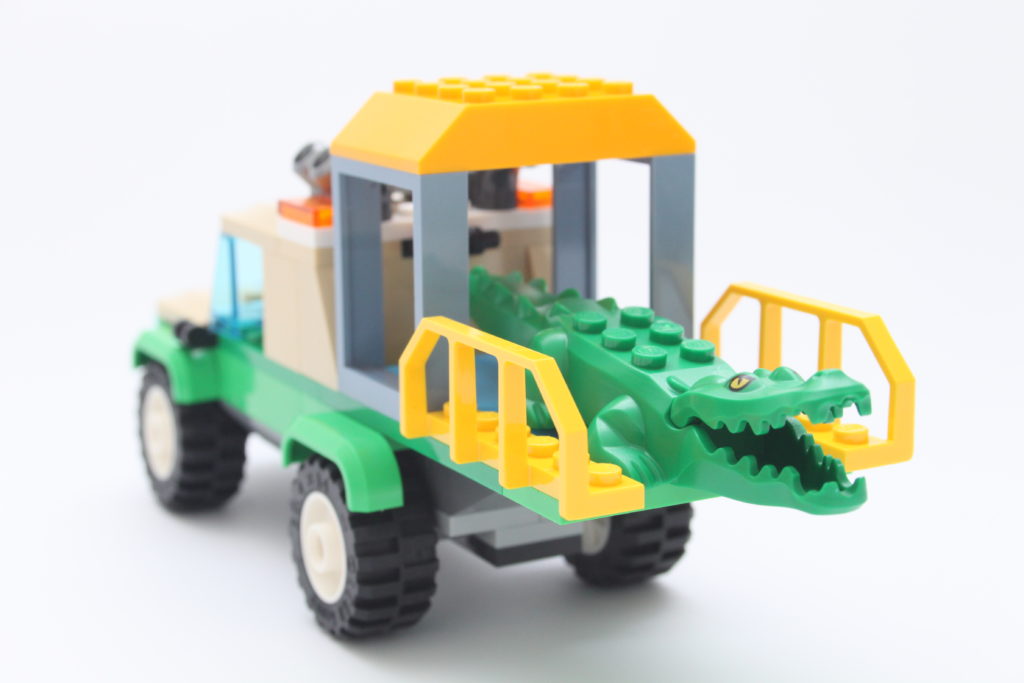 LEGO CITY 60353 Wildlife Rescue Missions review 12