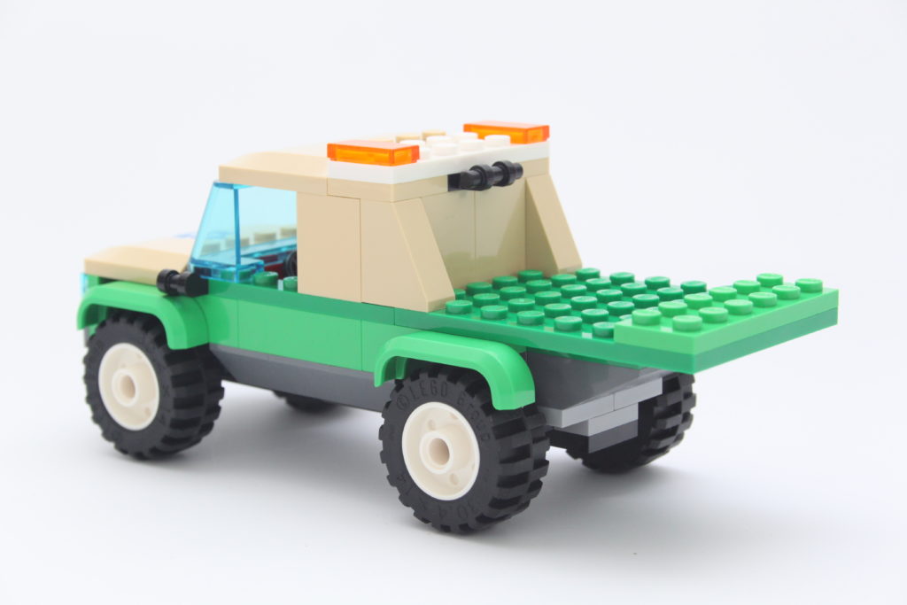 LEGO CITY 60353 Wildlife Rescue Missions review 5