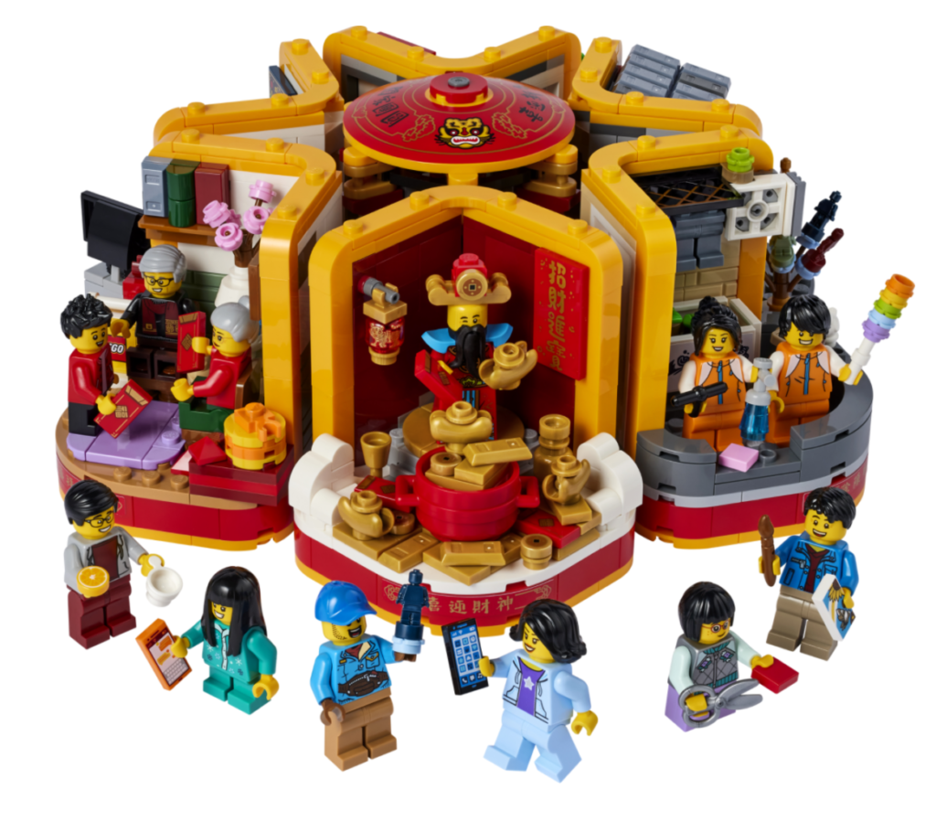 LEGO Chinese New Year 80108 Lunar New Year Traditions contents