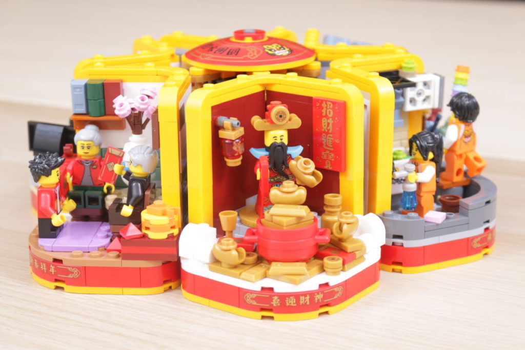 LEGO Chinese New Year 80108 Lunar New Year Traditions review 2