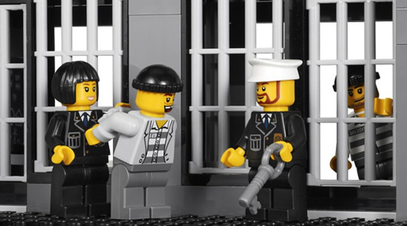 LEGO-City-jailed-featured.jpg