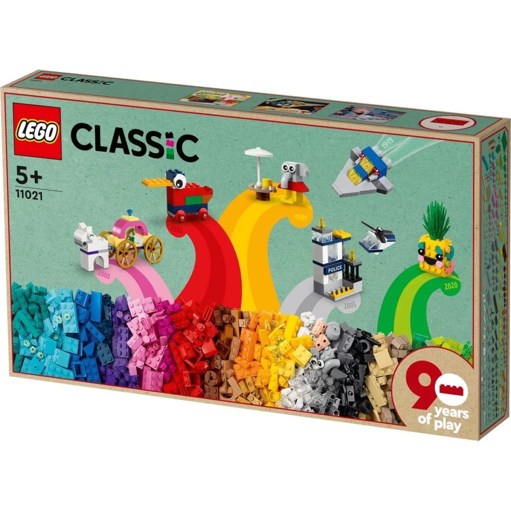 LEGO Classic 11021 90 Years of Play 1