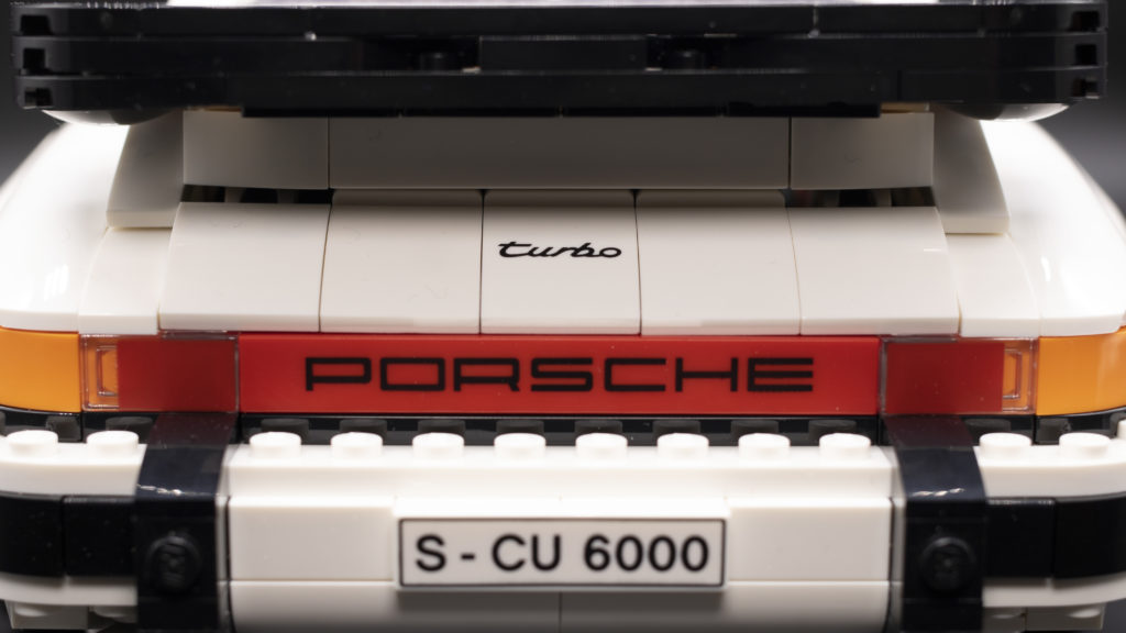 LEGO Creator 10295 Porsche 911 27