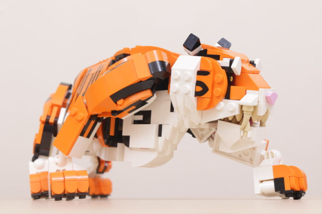 LEGO Creator 3 in 1 31129 Majestic Tiger review 22