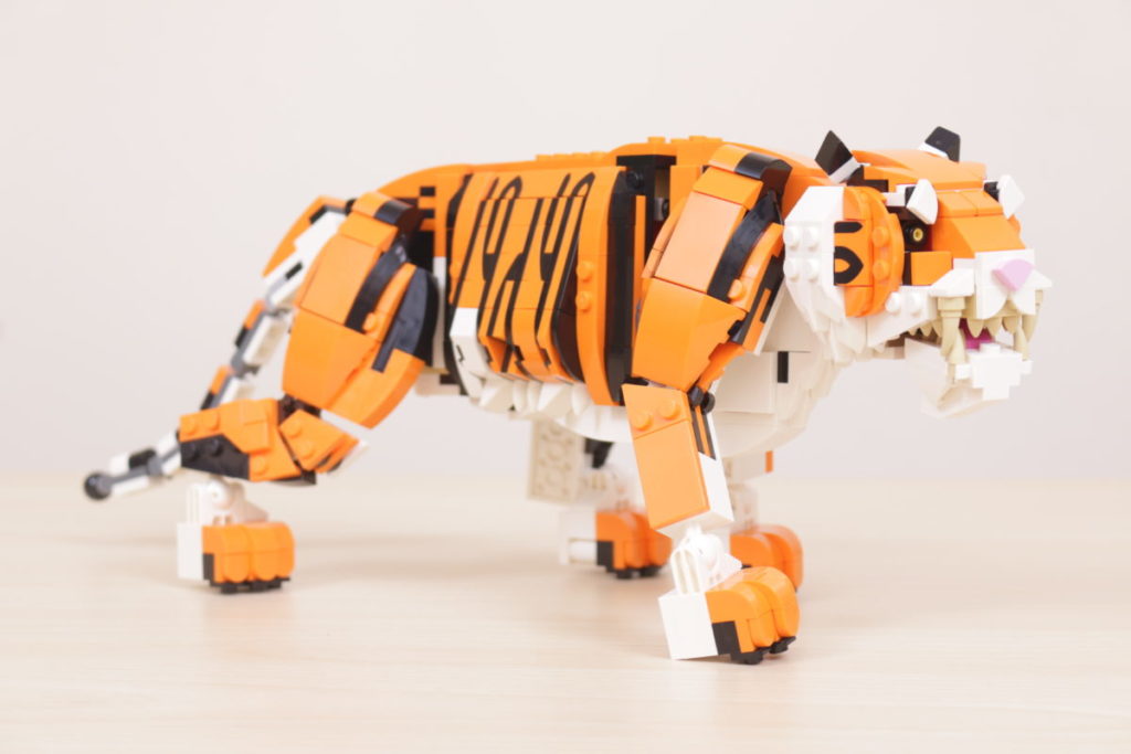 LEGO Creator 3 in 1 31129 Majestic Tiger review 4