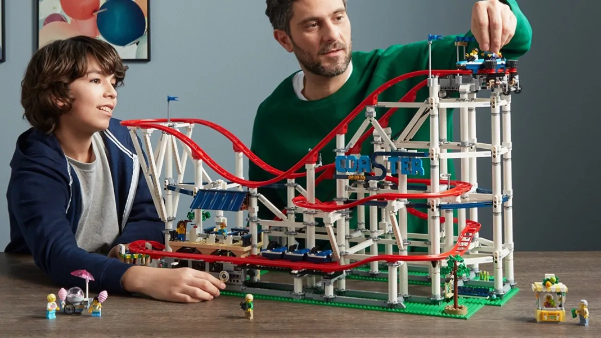 More details on rumoured LEGO 10303 Roller Coaster 2022