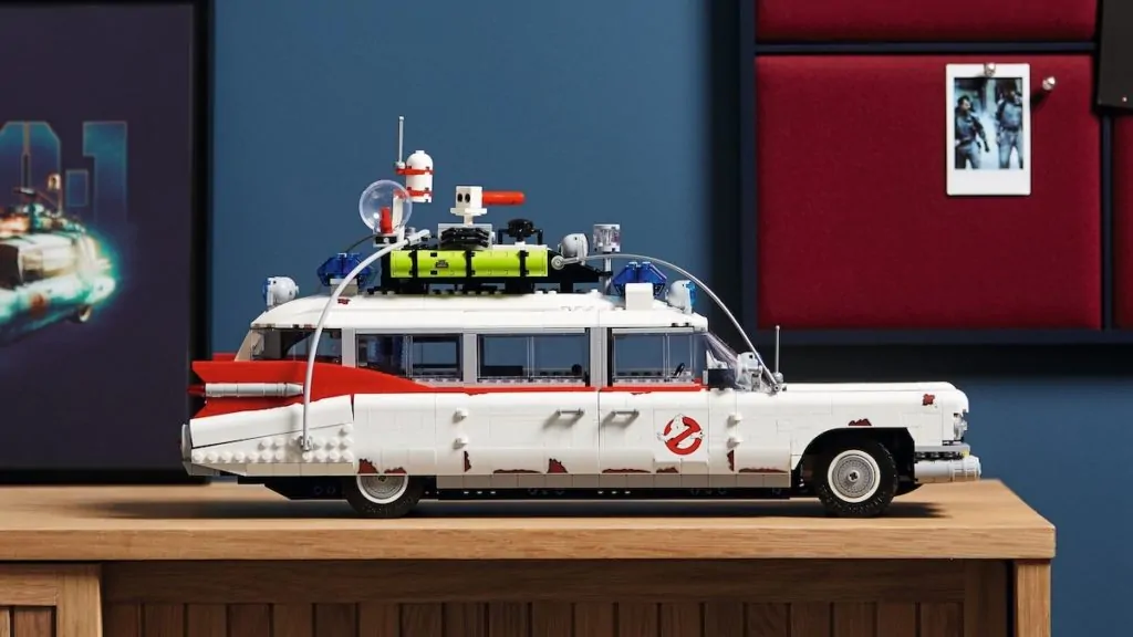 LEGO Creator Expert 10274 Ghostbusters ECTO-1