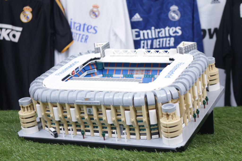 LEGO Creator 10299 Le stade Santiago Bernabéu du Real Madrid
