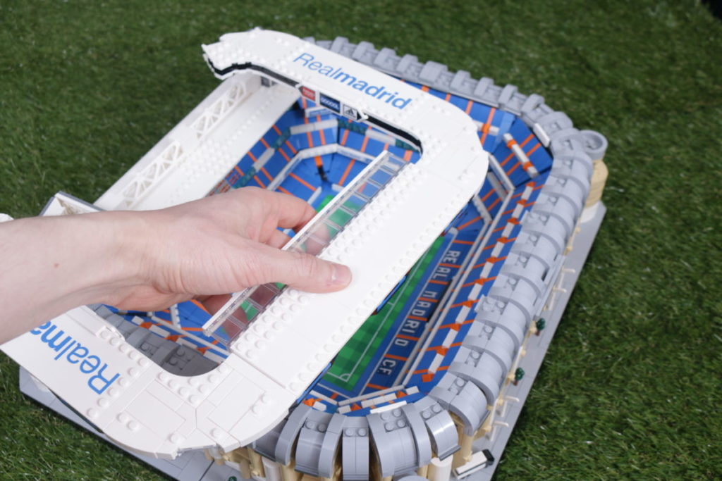 LEGO Creator Expert 10299 Real Madrid – Santiago Bernabeu Stadium review 17