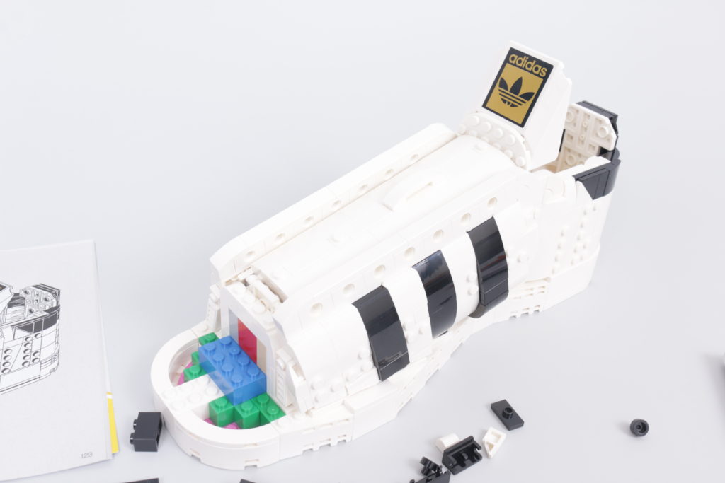 LEGO Creator Expert 10282 Adidas Originals Superstar review