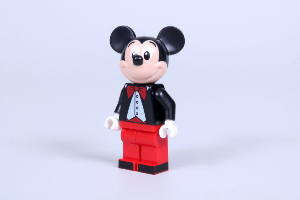 LEGO Disney 40478 Mini Disney Castle review 26