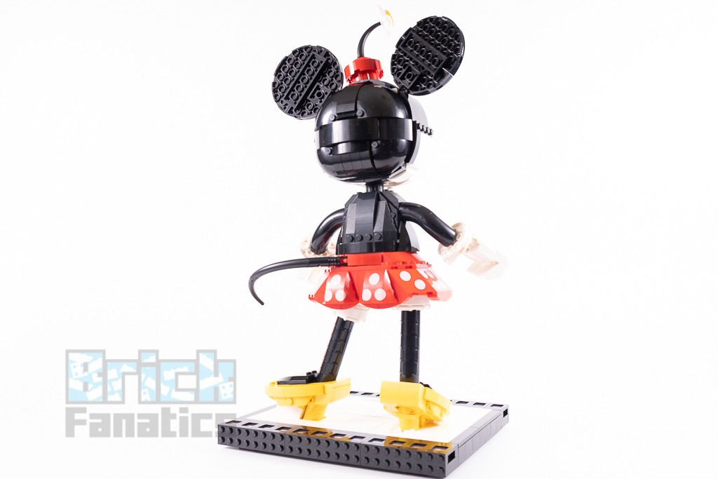 LEGO Disney 43179 Mickey Mouse and Minnie Mouse Buildable Characters 32 1