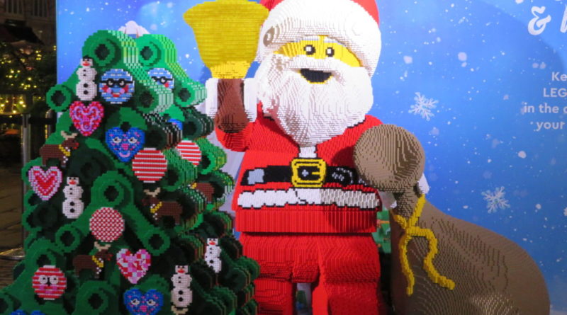 LEGO Father Christmas