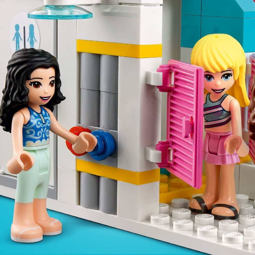 LEGO Friends 41430 Summer Fun Water Park 12