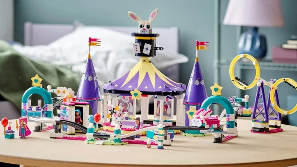 LEGO Friends 41685 Magical funfair rollercoaster lifestyle featured