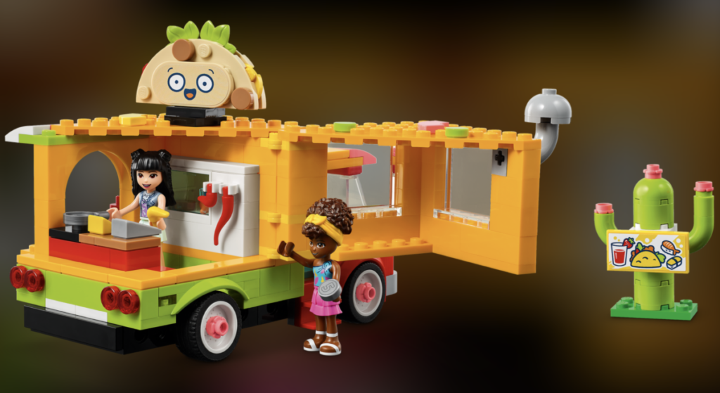LEGO Friends 41701 Mercado de comida callejera 2 1024x559