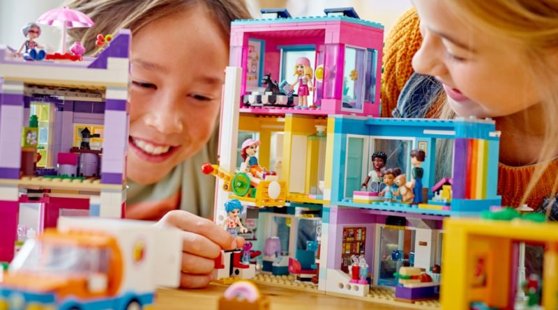 LEGO Friends 41704 Main Street Building lifestyle featured