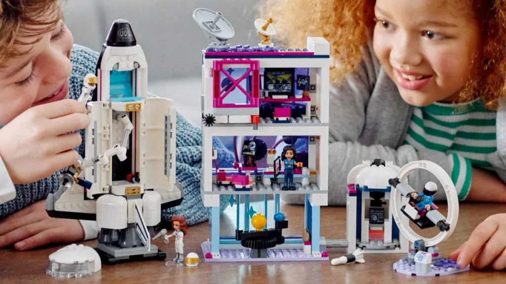 LEGO Friends 41713 Stile di vita di Olivias Space Strength in primo piano