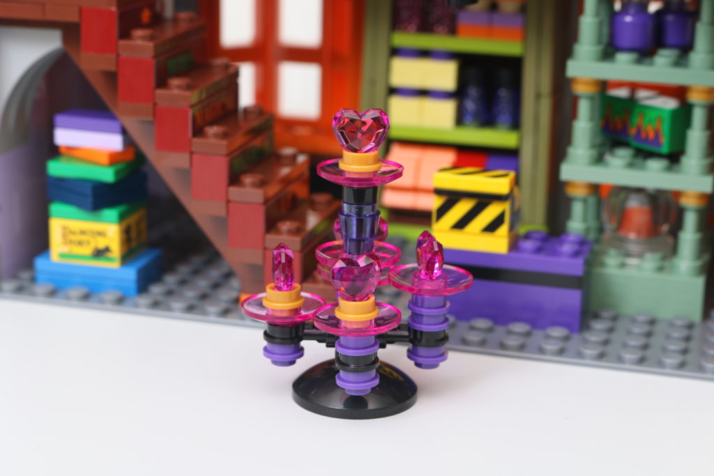 LEGO Harry Potter 75978 Diagon Alley review 43