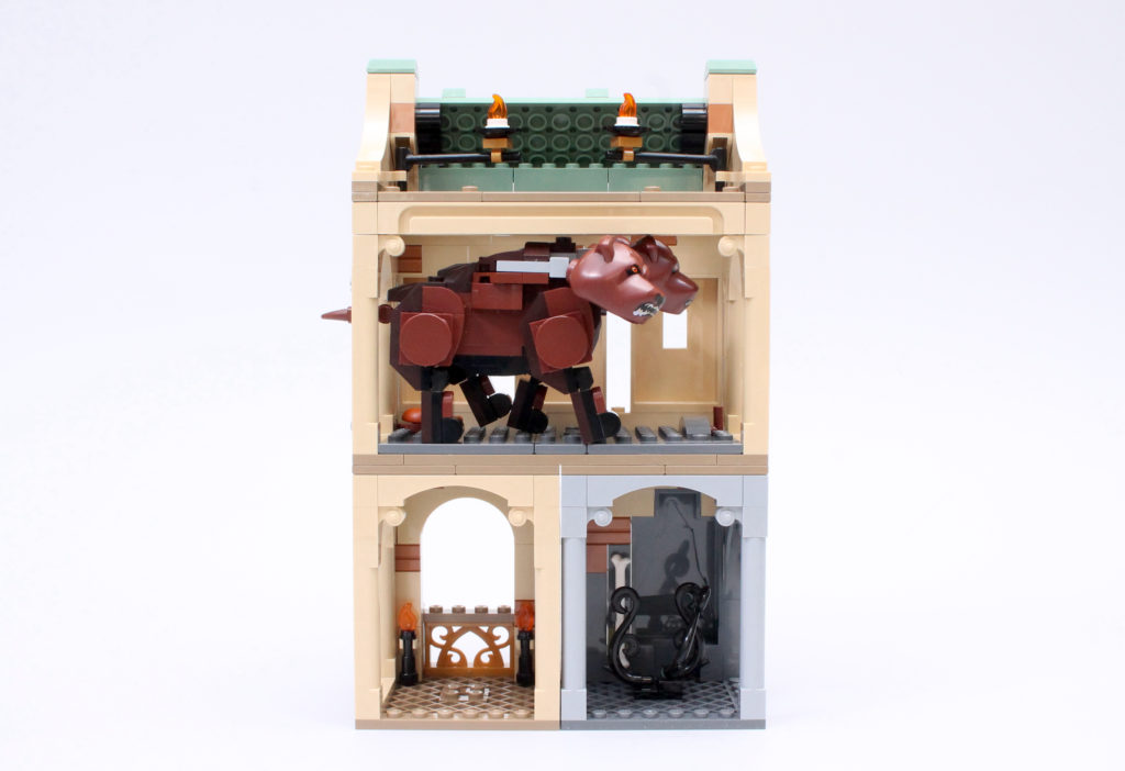 LEGO Harry Potter 76387 Hogwarts Fluffy Encounter review 11