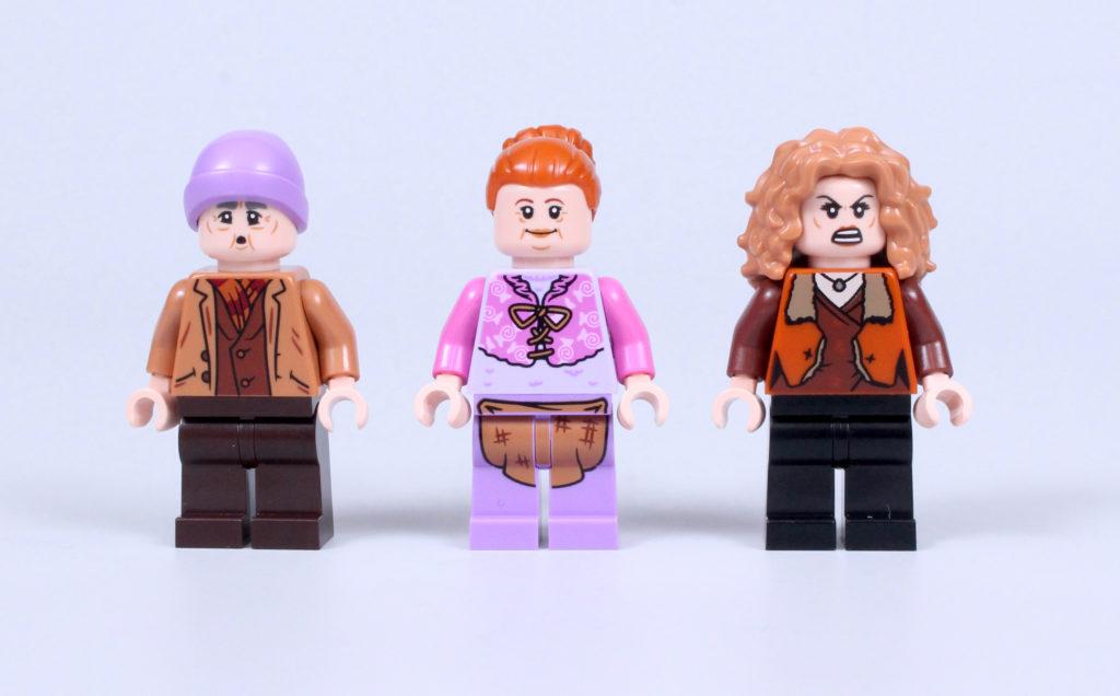 LEGO Harry Potter 76388 Hogsmeade Village Visit review 27