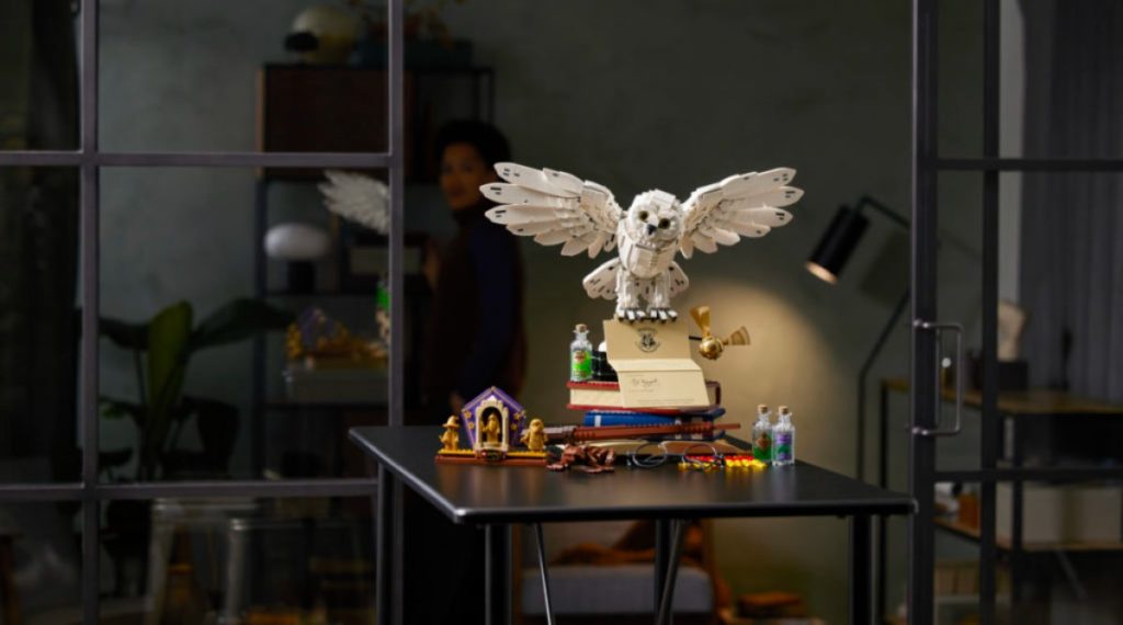 LEGO Harry Potter 76391 Hogwarts Icons Collectors Edition 1024x570