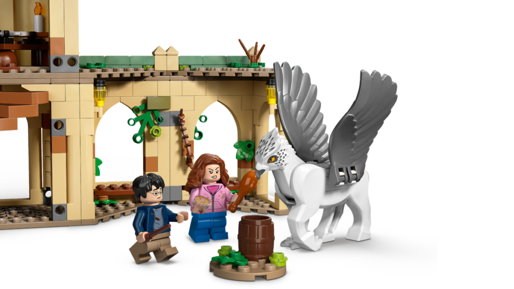 LEGO Harry Potter 76401 Hogwarts Courtyard Siriuss Rescue 4