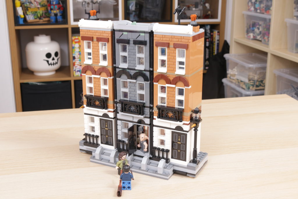 LEGO Harry Potter 76408 12 Grimmauld Place Order of the Phoenix review 36