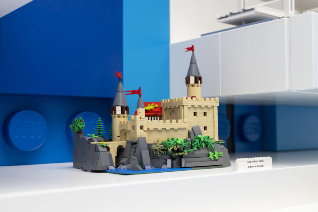 LEGO House Ideas gallery Blue case 12
