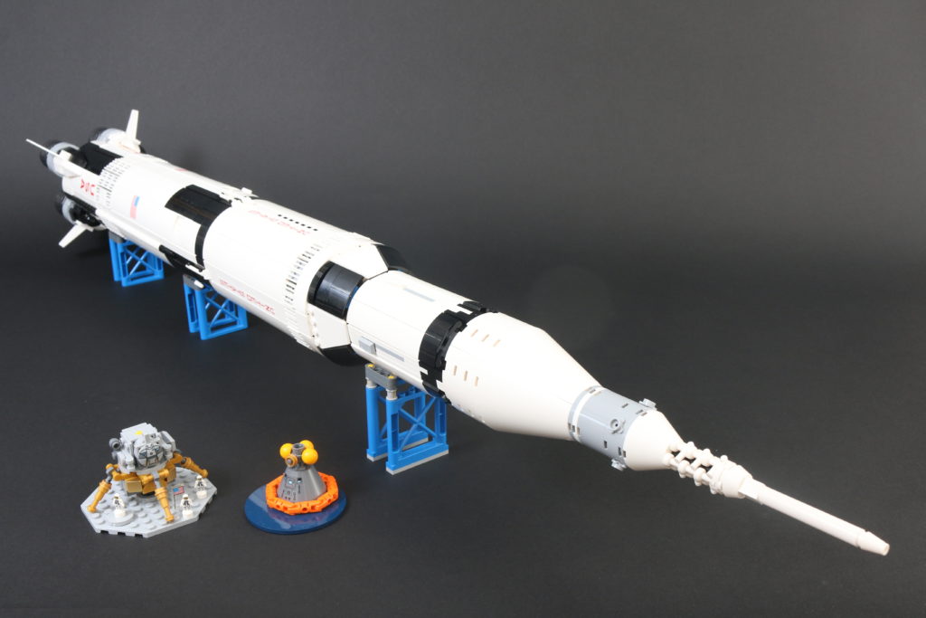 LEGO Ideas 21309 92176 NASA Apollo Saturn V review 24i