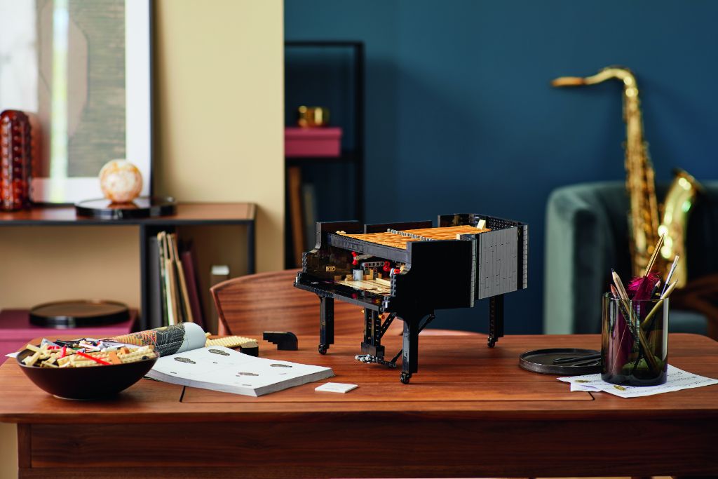 LEGO Ideas 21323 Grand Piano 23