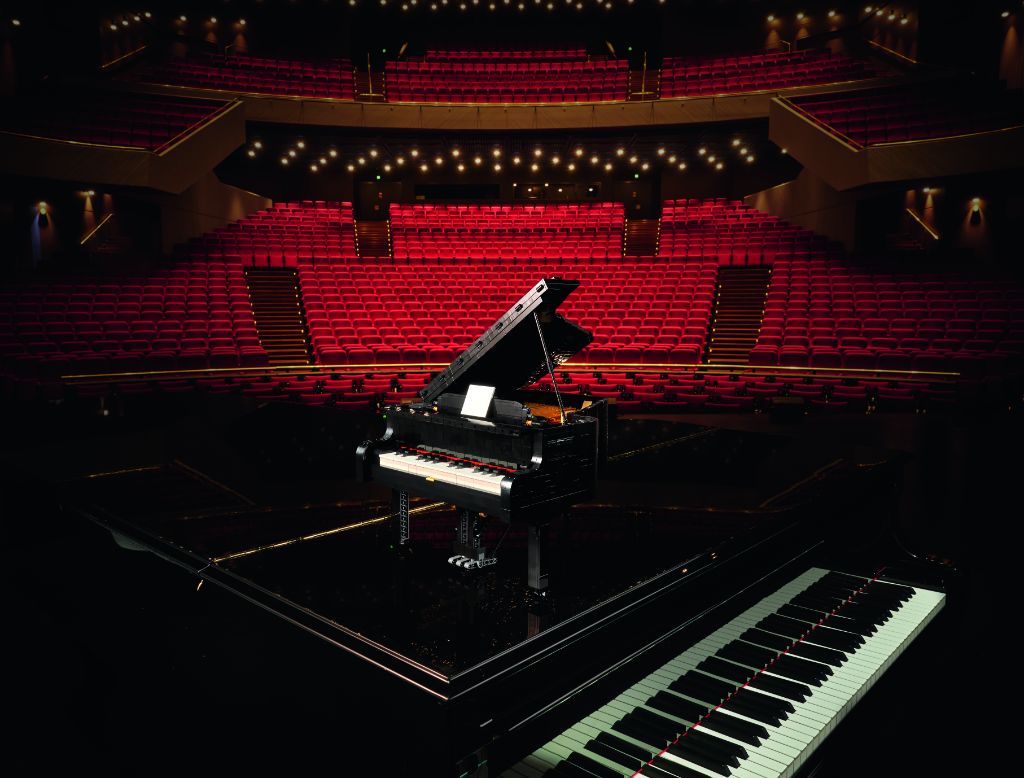 LEGO Ideas 21323 Grand Piano 39