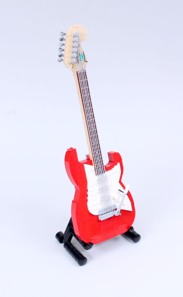 LEGO Ideas 21329 Fender Stratocaster review 41