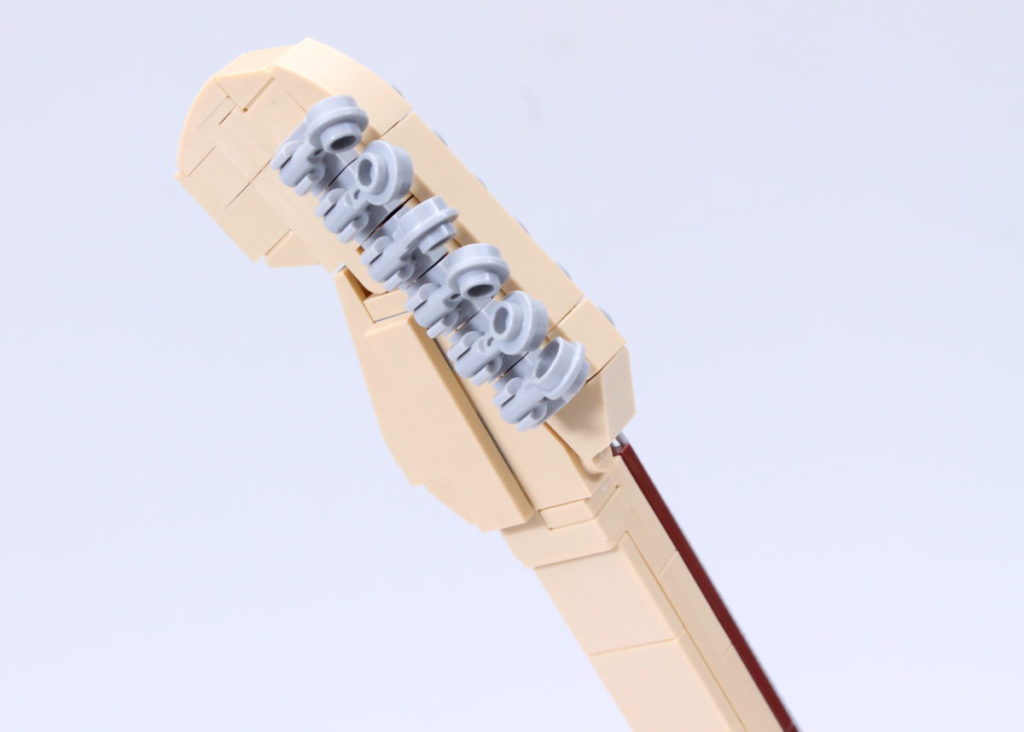 LEGO Ideas 21329 Recensione Fender Stratocaster 43