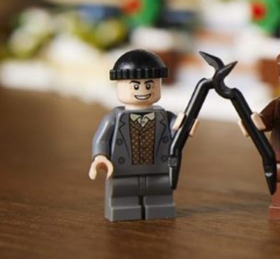 LEGO Ideas 21330 Home Alone Harry
