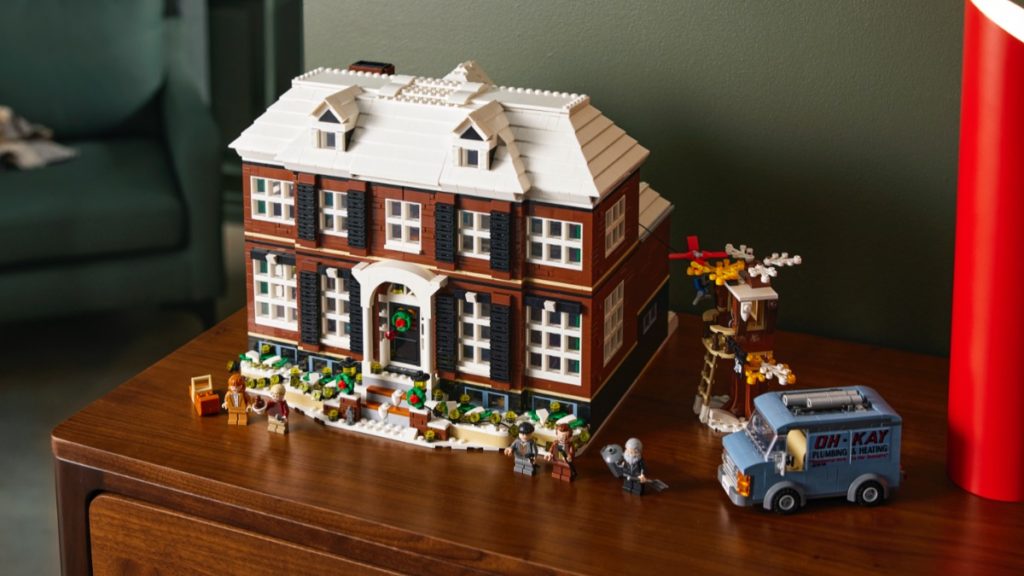 LEGO Ideas 21330 Home Alone featured 1 1