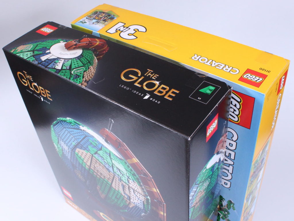 LEGO Ideas 21332 The Globe box comparison 2