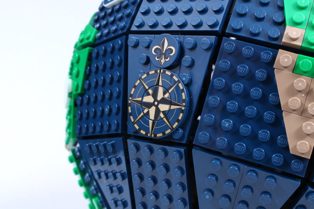 LEGO Ideas 21332 The Globe review 12
