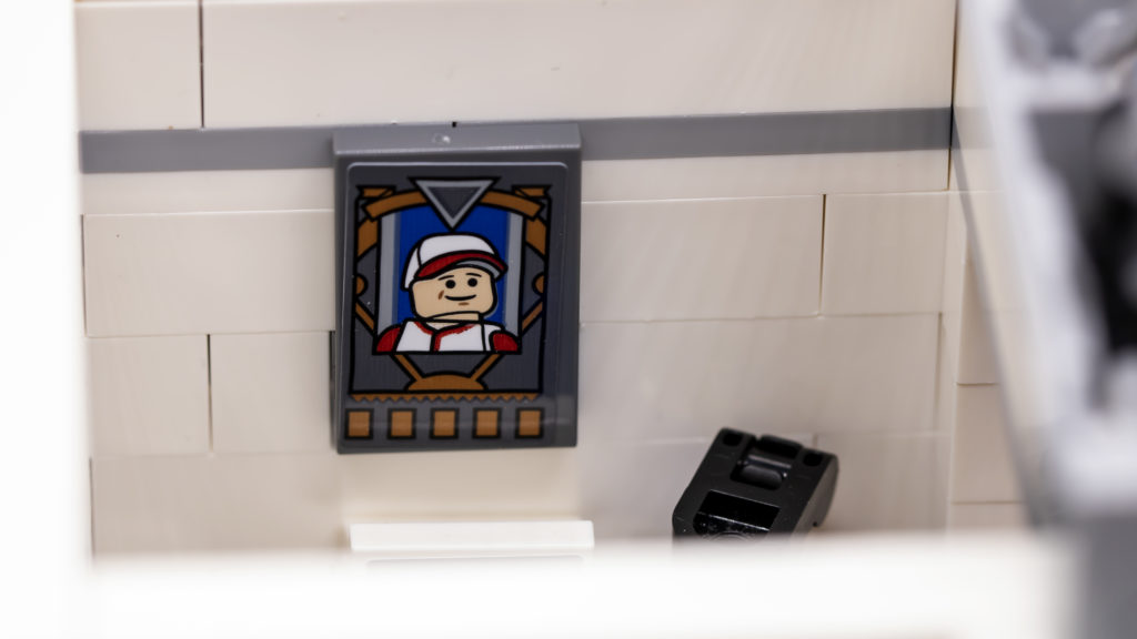 LEGO Ideas 21338 Seinfeld 23