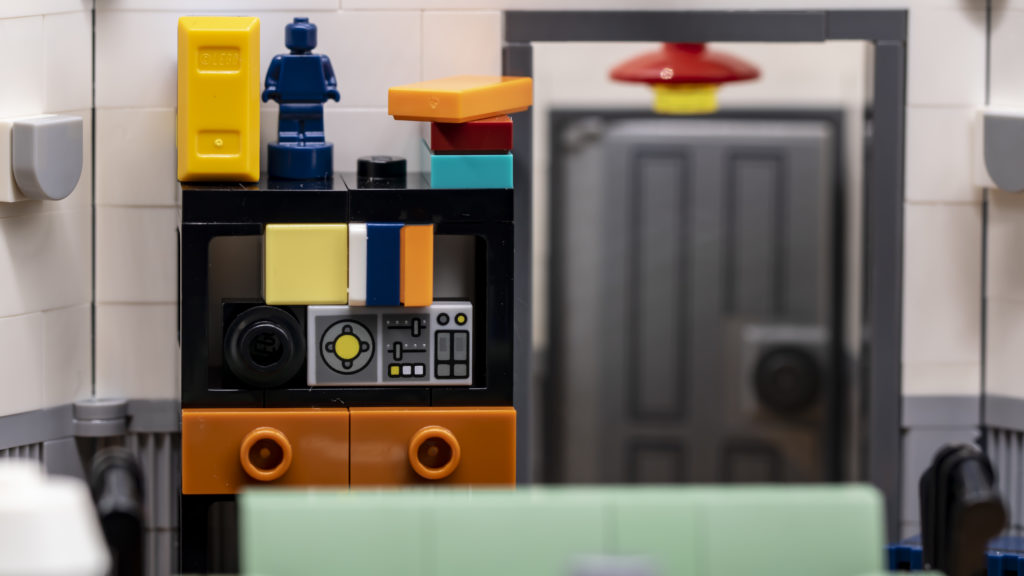 LEGO Ideas 21338 Seinfeld 26