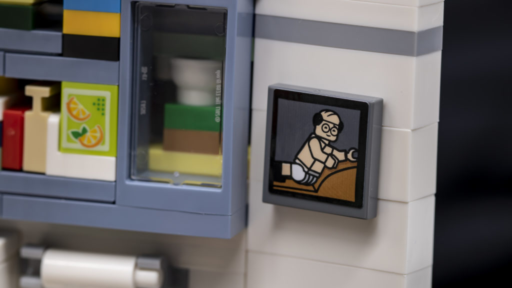 LEGO Ideas 21338 Seinfeld 32