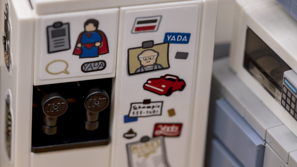 LEGO Ideas 21338 Seinfeld 37