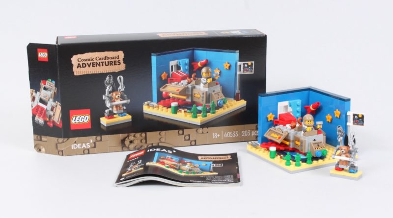 LEGO Ideas 40533 Regalo Cosmic Cardboard Adventures con recensione dell'acquisto in primo piano