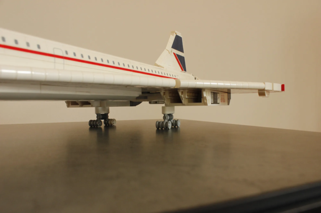 LEGO Ideas The Legendary Concorde 3