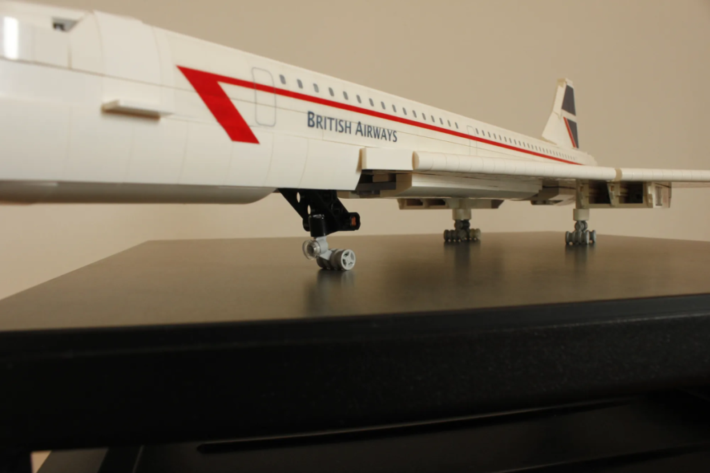 LEGO Ideas The Legendary Concorde 4
