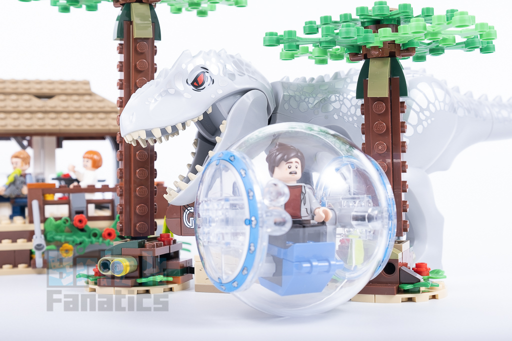 KLOCKI LEGO Jurassic World 75941 Indominus rex kontra