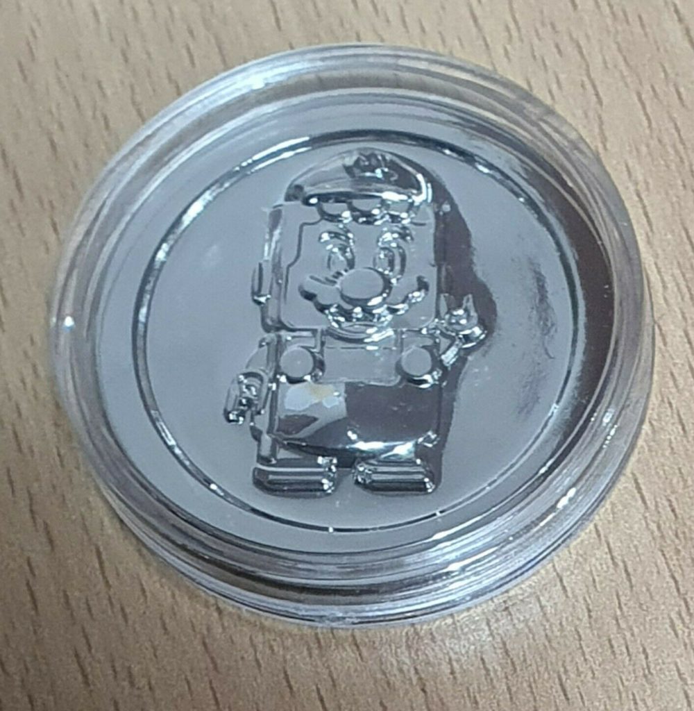 LEGO Mario coin silver 1