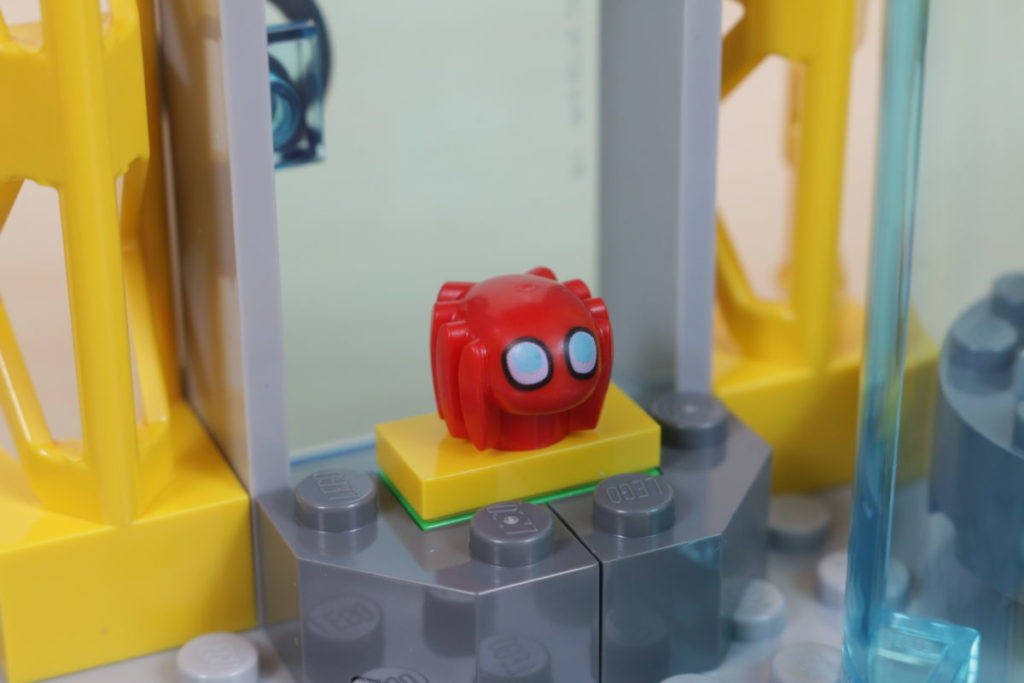 LEGO Marvel 10783 Spider Man at Doc Ocks Lab review 9