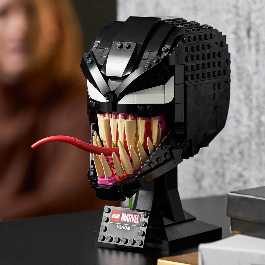 LEGO Marvel 76187 Venom Zavvi